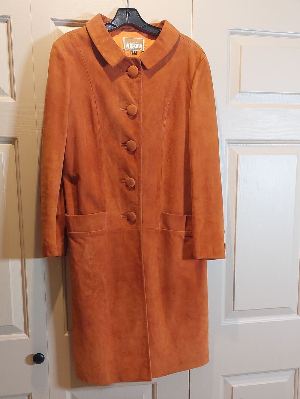 Women's Suede Single-Breasted Trench Coat in Rust